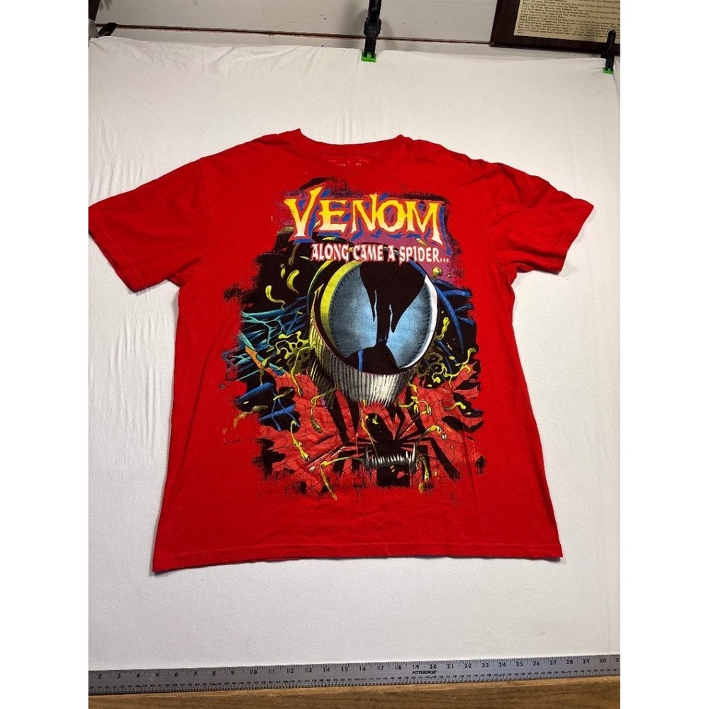 Marvel Venom Spider Man Along Came A Spider Graphic T Shirt Men's XL Red